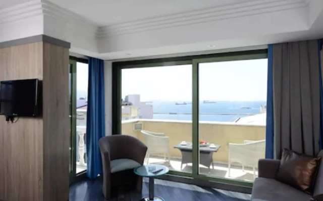 Marla Hotel