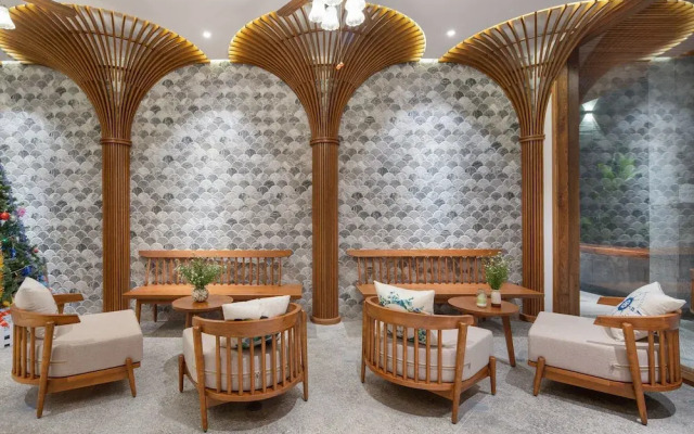 Vernalhome Boutique Danang Hotel