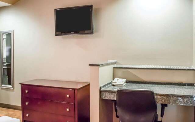 Comfort Suites Perrysburg - Toledo South