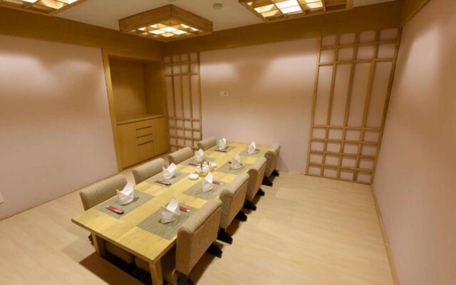 Sakura Park Hotel & Residence