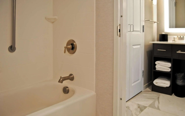 Homewood Suites by Hilton Raleigh Cary I-40