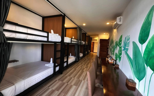 Monsoon Boutique Hotel