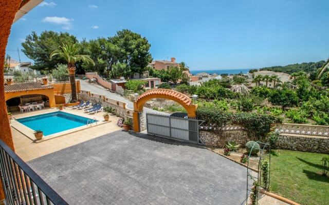Mariros - pretty holiday property with garden and private pool in Moraira
