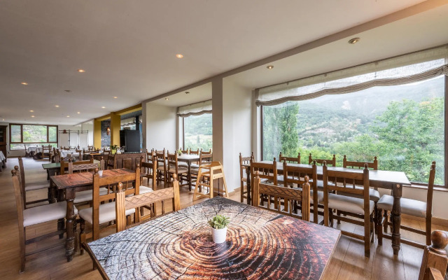 Hotel de Montaña El Mirador