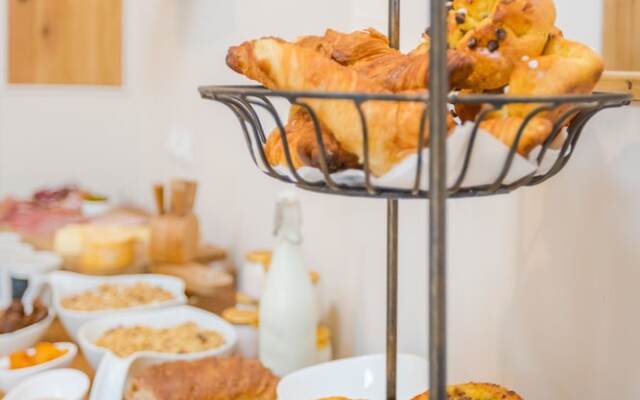 The Old Farm of Amfreville