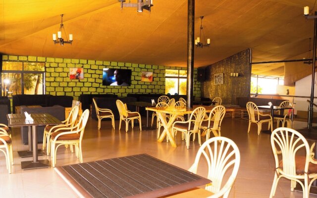 Distinctions Gardens Guest House