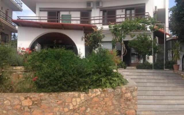 Dilina Guesthouse