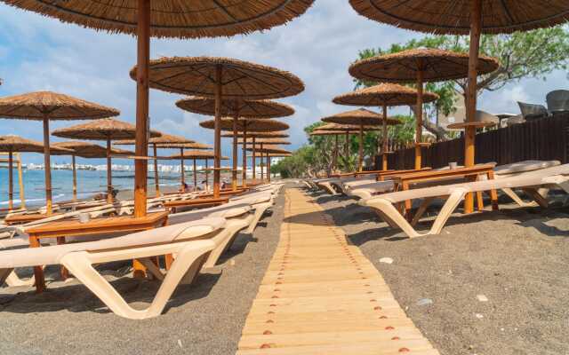 Tylissos Beach Hotel - Adults Only