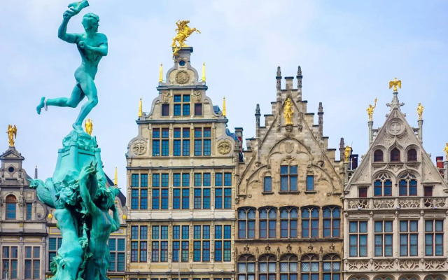Holiday Inn Express Antwerp City Centre by IHG