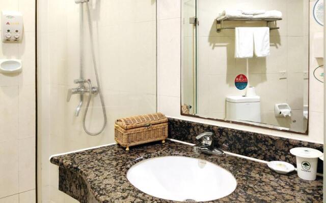 GreenTree Inn Zhenjiang Center Street No.1 Peoples Hospital Express Hotel
