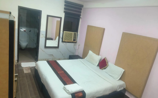 Hotel Good Palace – Guest Rooms – Delhi