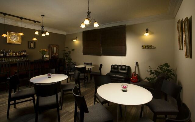 Casa de Avila Hotel