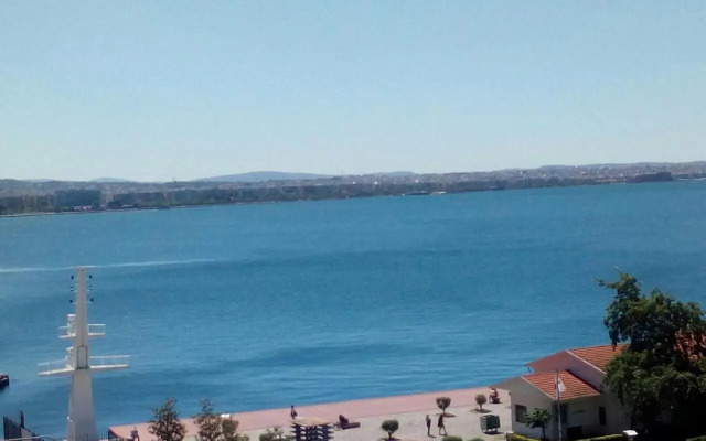 Waterfront Luxury Sea View Apartment