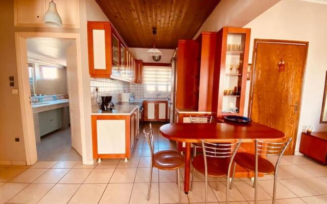 Spacious central flat