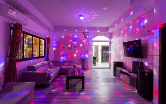 The Orange House Pool Villa Pattaya