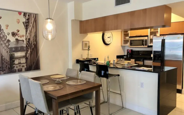 Opera Tower By Suarez Vacation Rentals