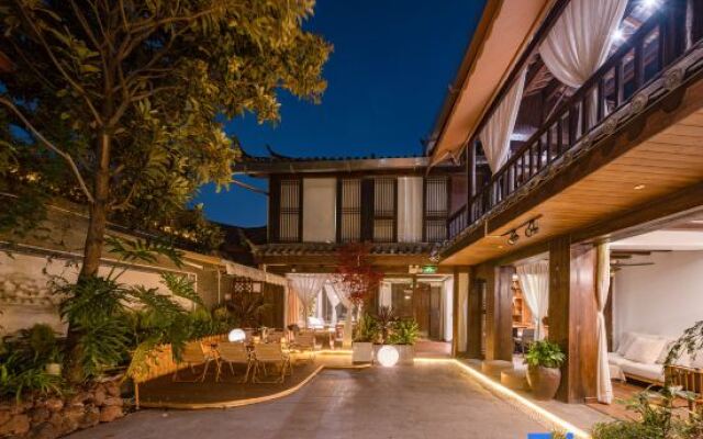 Yayue Shangpin·Guancheng Panoramic Sky Garden Meisu (Lijiang Ancient City South Gate Branch)