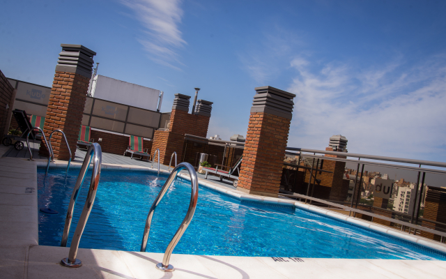 Kube Apartments Express