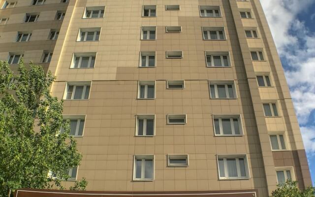 41, м. Орехово, Апартаменты с 3 спальнями возле парка «Царицыно»