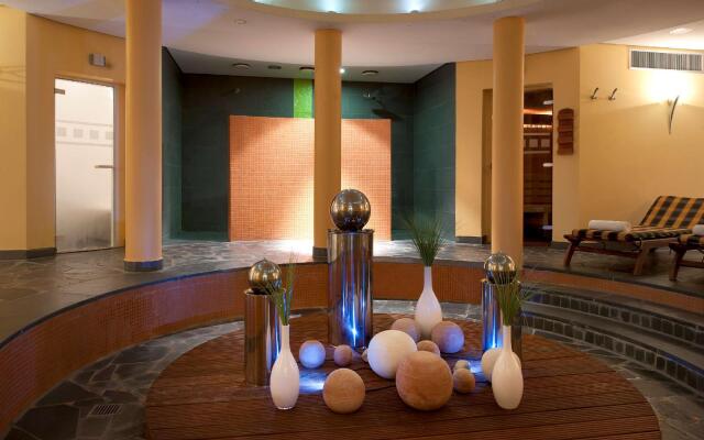 FOUR Munich Neue Messe