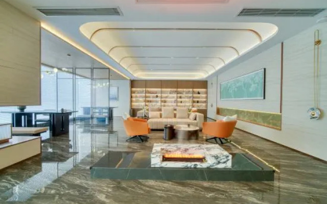 Manard International   Hotel