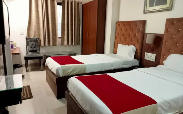 Hotel Ranjeet - Akola