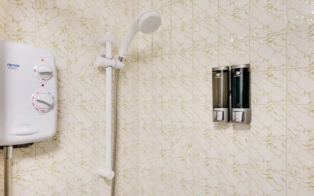Super Central Hotel Style Ensuite Bedroom #3