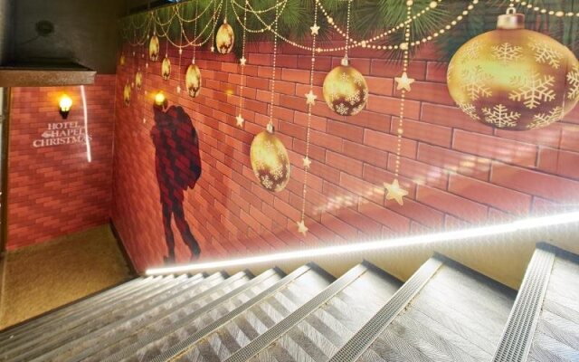 Hotel Blan Chapel Christmas Narita (Love Hotel)