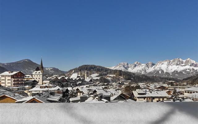 Hotel Schwarzer Adler Kitzbühel - Adults only