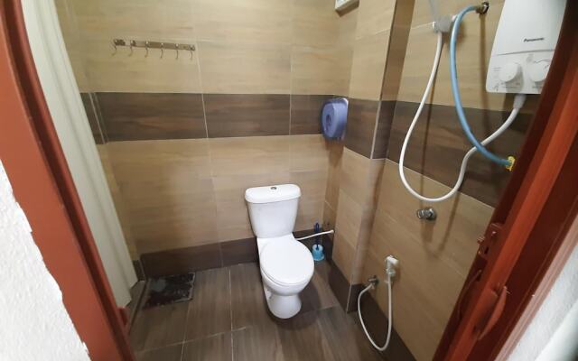 MN Ferringhi Inn by OYO Rooms