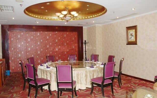 Jin Long Hua Ting Business Hotel