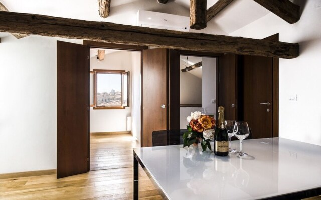 Grand Canal Venetian Small Attic