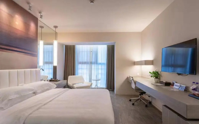 Metropolo Hangzhou Railway Station East