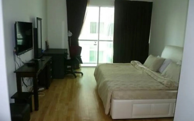 Paradise Apartment at Taragon BktBintang