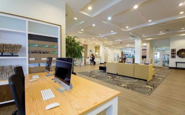 Holiday Inn Bloomington-Airport by IHG