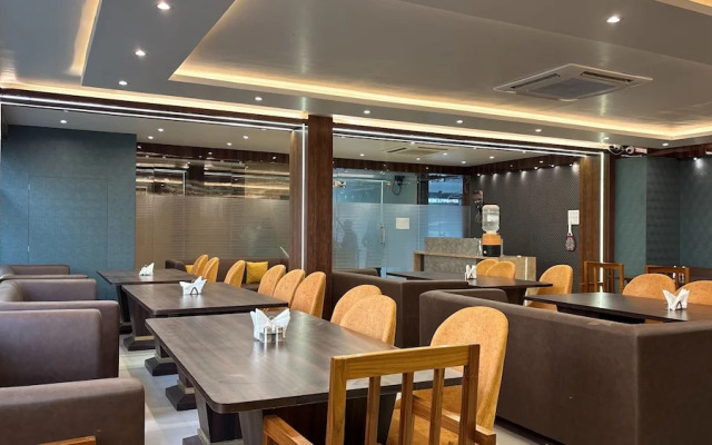 Hotel Shantam Regency