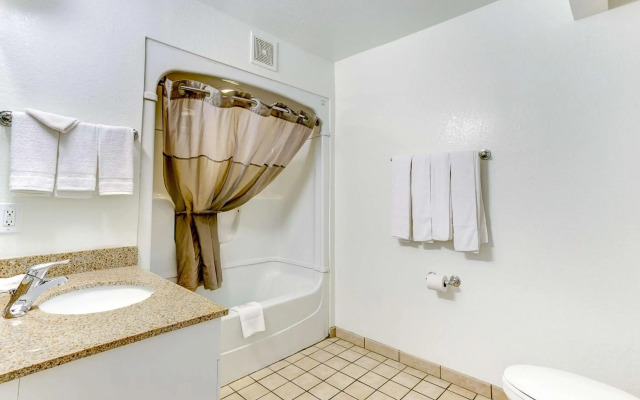 Studio 6 Kissimmee, FL - Orlando