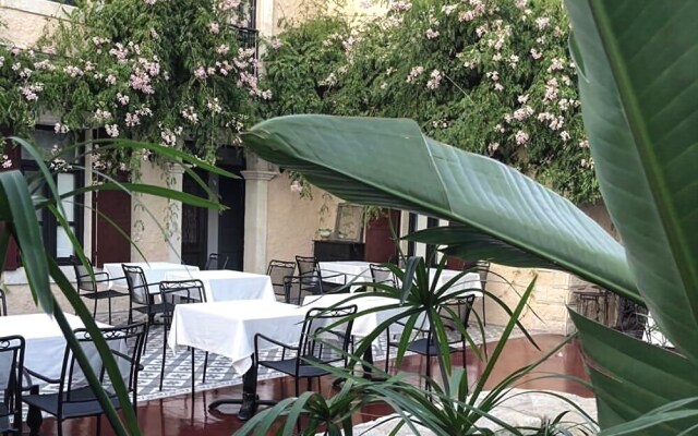 SongAA Otel