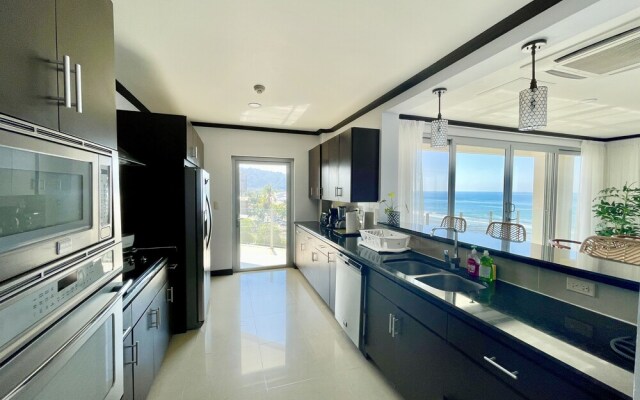 Ocean View, Luxury Penthouse at Diamonte del Sol 702N by RedAwning