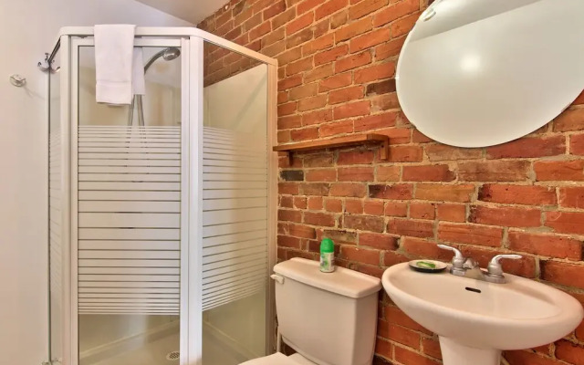 Apartment & Studio