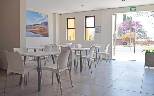 Hotel Guivá Aeropuerto