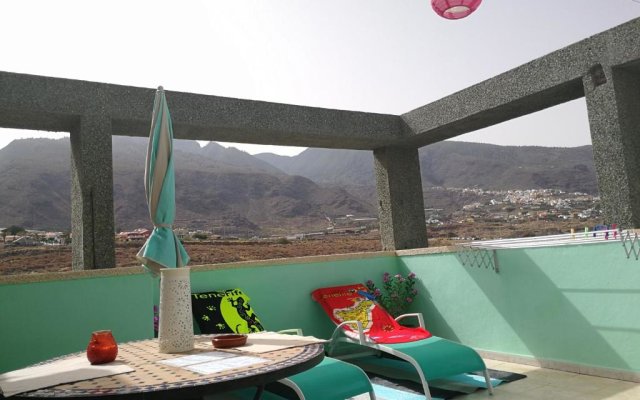 THE HAPPINESS PENTHOUSE 100m Beach & Sunset View - Welcoming Cava included - Dream Holidays at Tenerife!