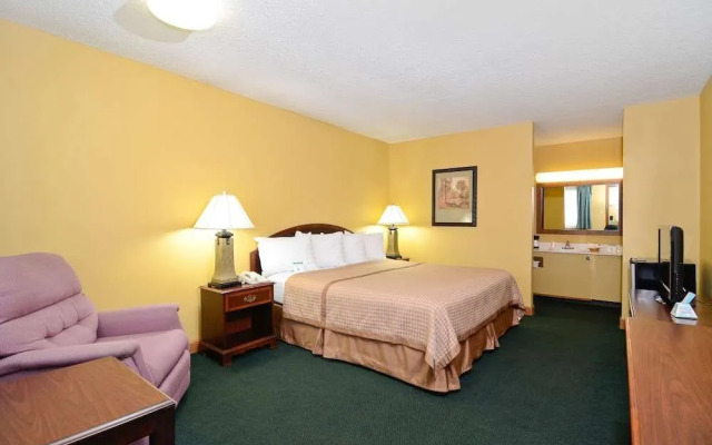 Best Western Inn - Iola