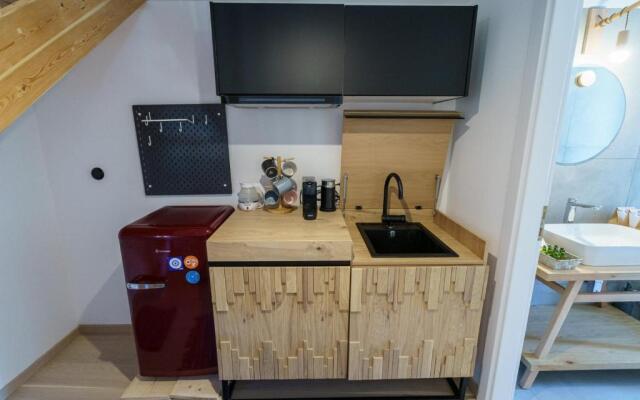 LIVIN HYDRA 2 -Luxury Apartments