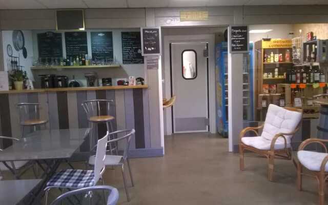 L'Agrion Bleu - Chambre Hôtelière - Campsite