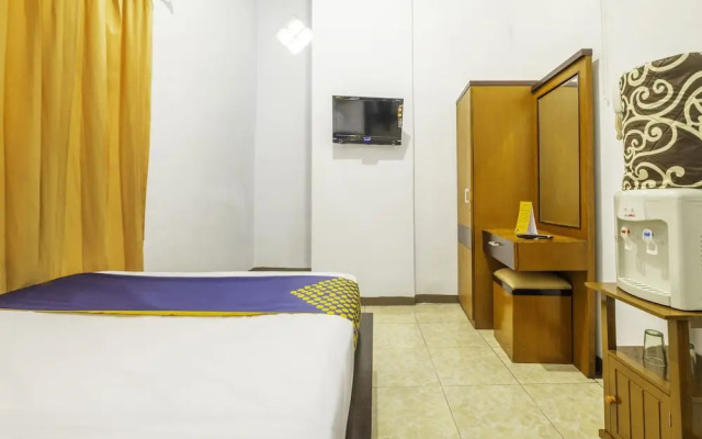 Hotel Aden 2 Syariah by OYO Rooms