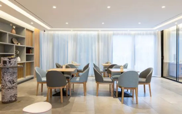 Yijia Hotel (Tianjin Jinnan Aeon Mall New National Convention and Exhibition Center) – Guest Rooms – Tianjin