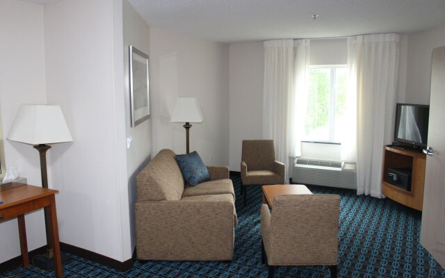 Fairfield Inn & Suites by Marriott Kansas City Liberty