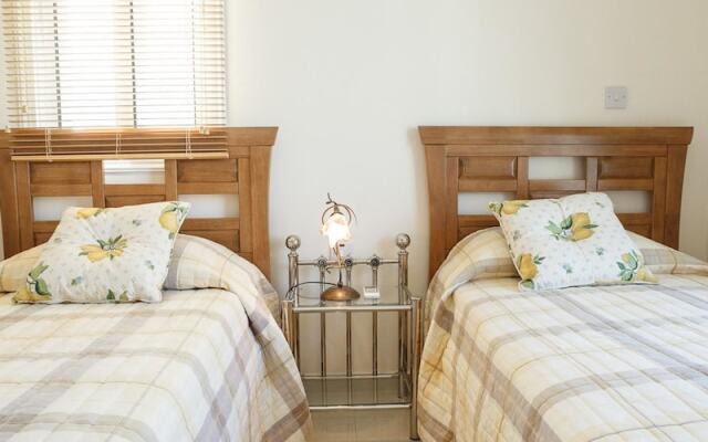 Rent Private Villa 035