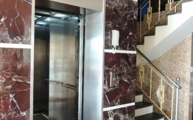 My Ngoc Hotel Catba